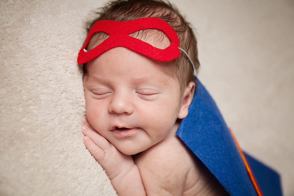 newborn photographer camberley