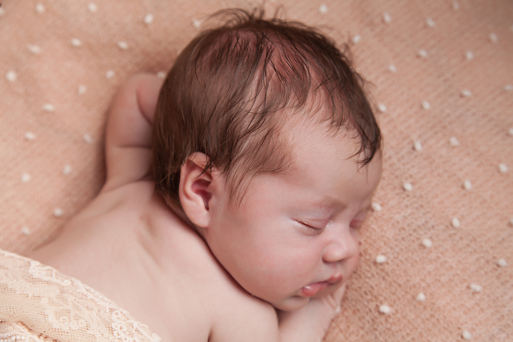 Newborn Photographer Reading