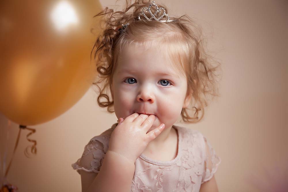 Cake Smash Photographer Bracknell